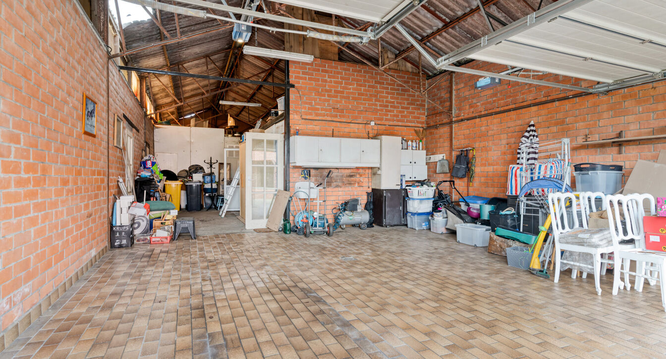 Boerderij te koop in Gierle