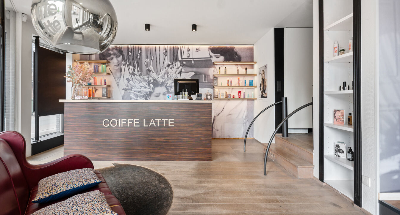 Commerci&euml;le building te koop in Beerse