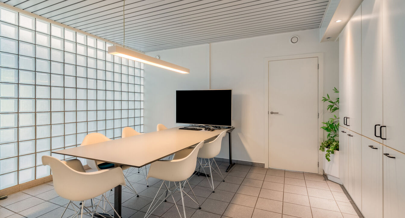 Gebouw voor gemengd gebruik te koop in Arendonk