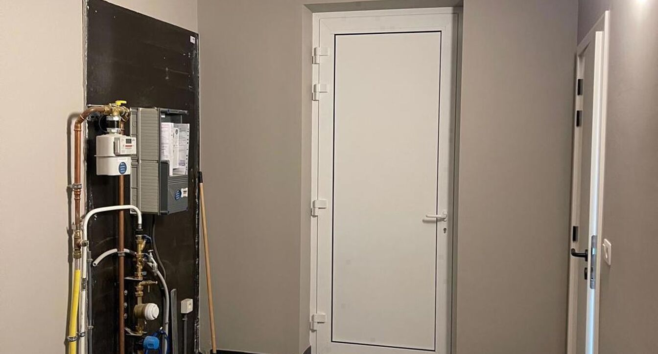 Gebouw voor gemengd gebruik te koop in Arendonk