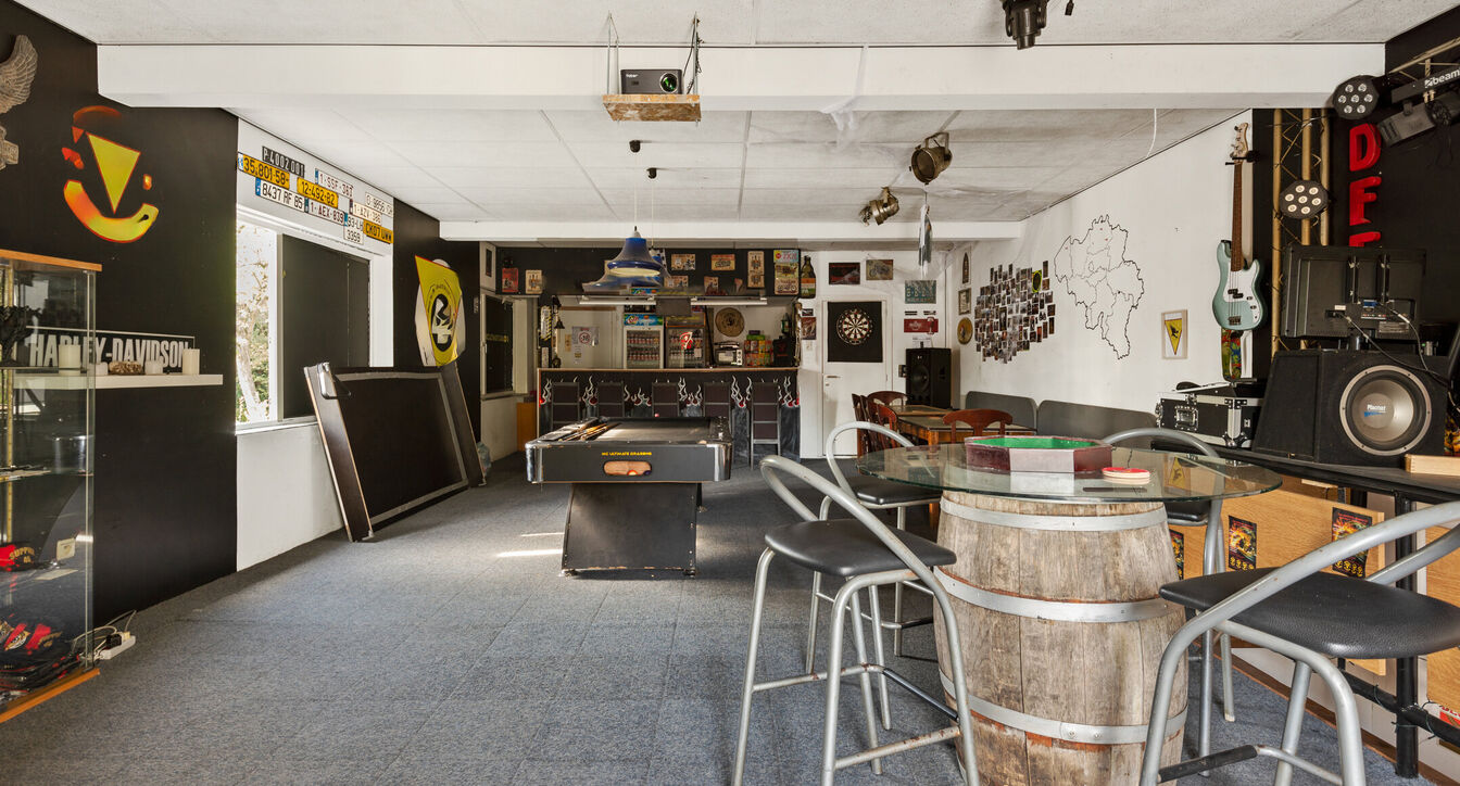 Gebouw voor gemengd gebruik te koop in Vosselaar