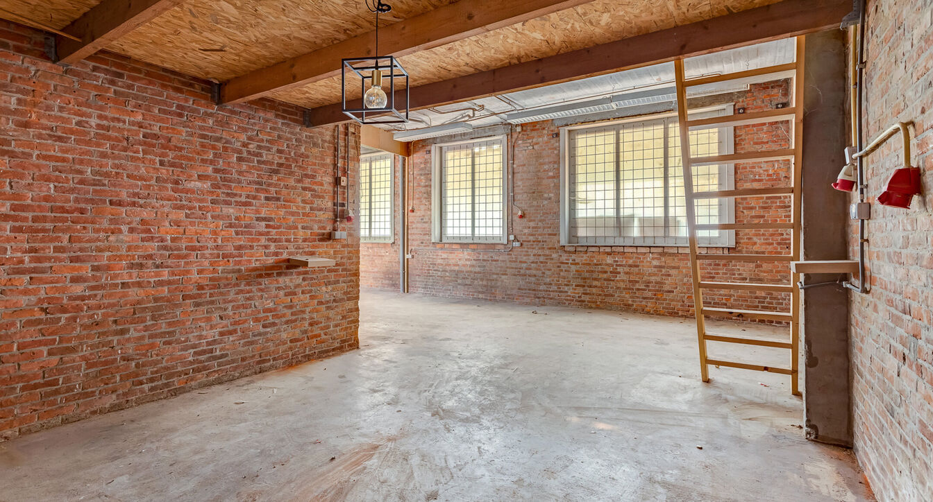 Gebouw voor gemengd gebruik te koop in Vosselaar