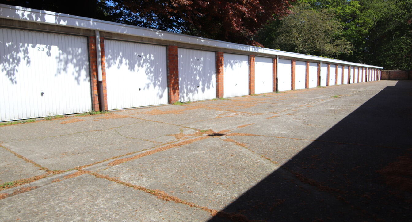 Gesloten garagebox te koop in Turnhout