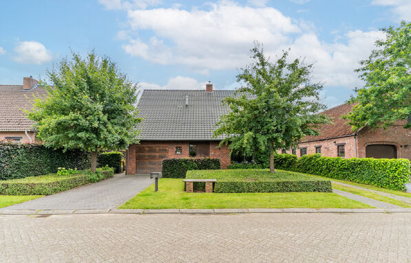 Eengezinswoning te koop in Beerse