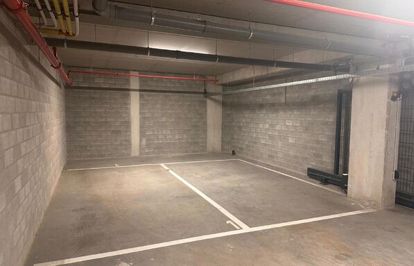 Gesloten garagebox te koop in Beerse